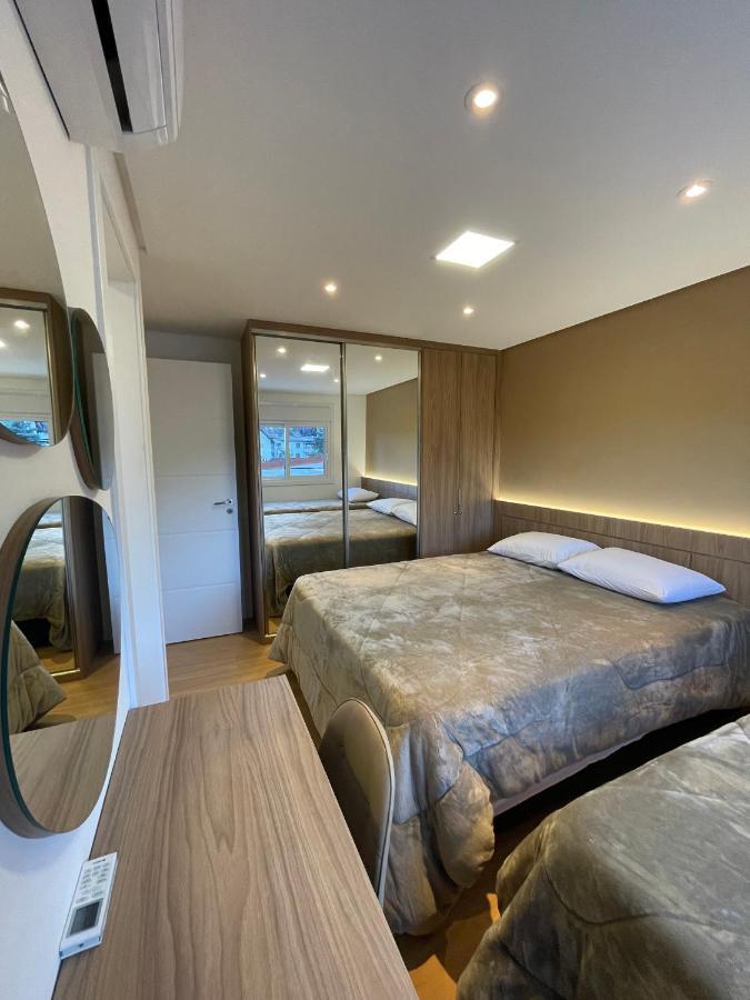 Apartamento Espetacular, 2 Suites, A 30M Da Rua Coberta Gramado Exterior photo
